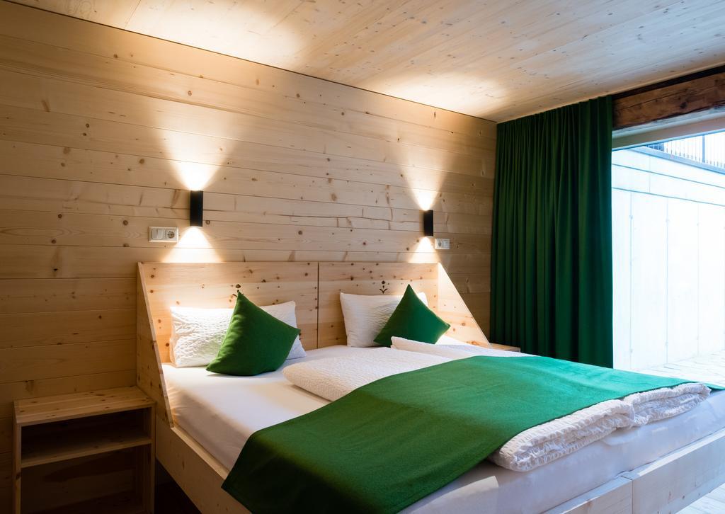 Giatla Hof Der Alfenalm - Ferienwohnungen Am Berg Innervillgraten Værelse billede